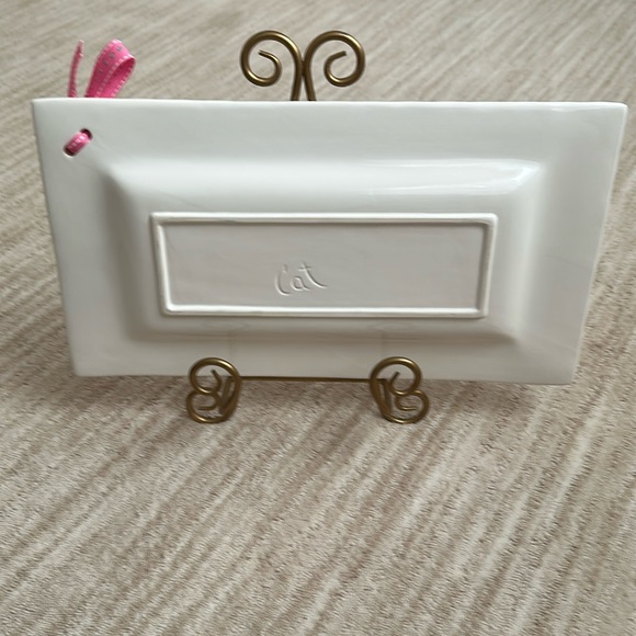 Southern Living Dress Me Up Ribbon Rectangular Platter 13.5 x 7.5 White Scallop - Picture 2 of 14